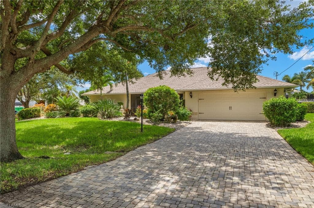2522 SE 24th AVE CAPE CORAL, FL 33904