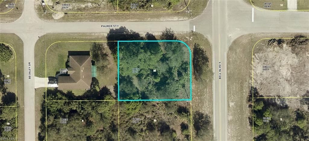 174 Bell BLVD S LEHIGH ACRES, FL 33974