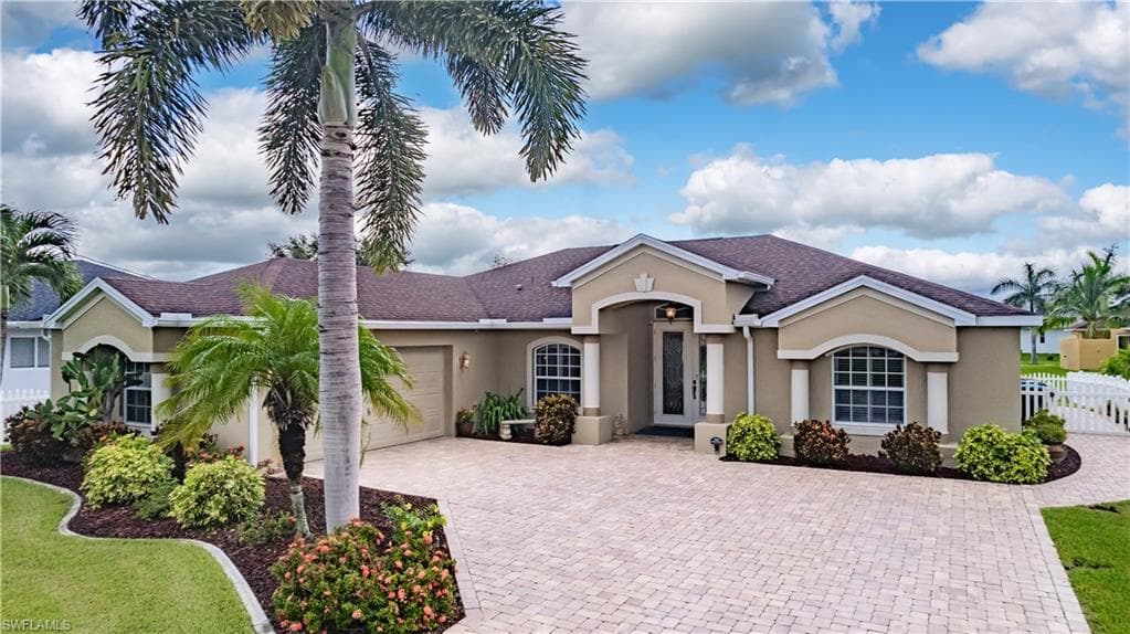 2707 SW 27th ST CAPE CORAL, FL 33914