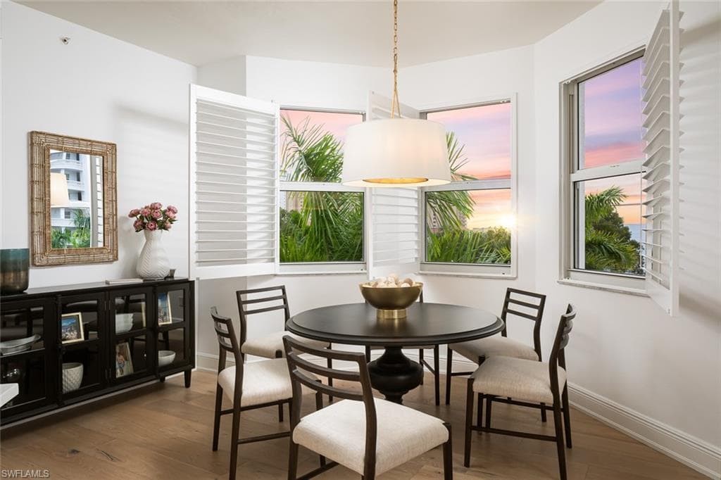 470 Launch CIR V-401 NAPLES, FL 34108