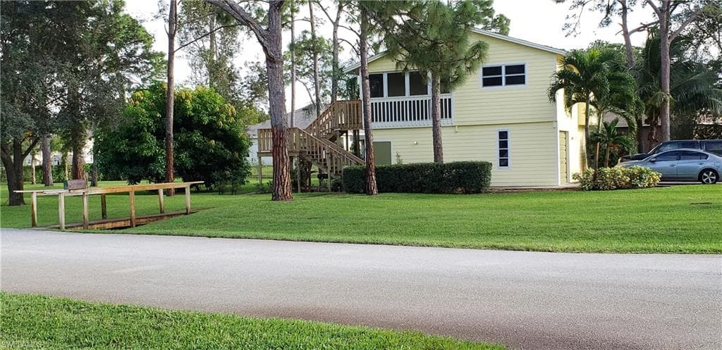 8302 Blackberry RD FORT MYERS, FL 33967