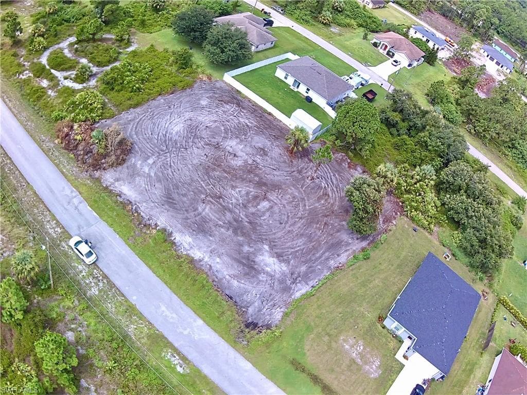 638 Hutton ST LEHIGH ACRES, FL 33974