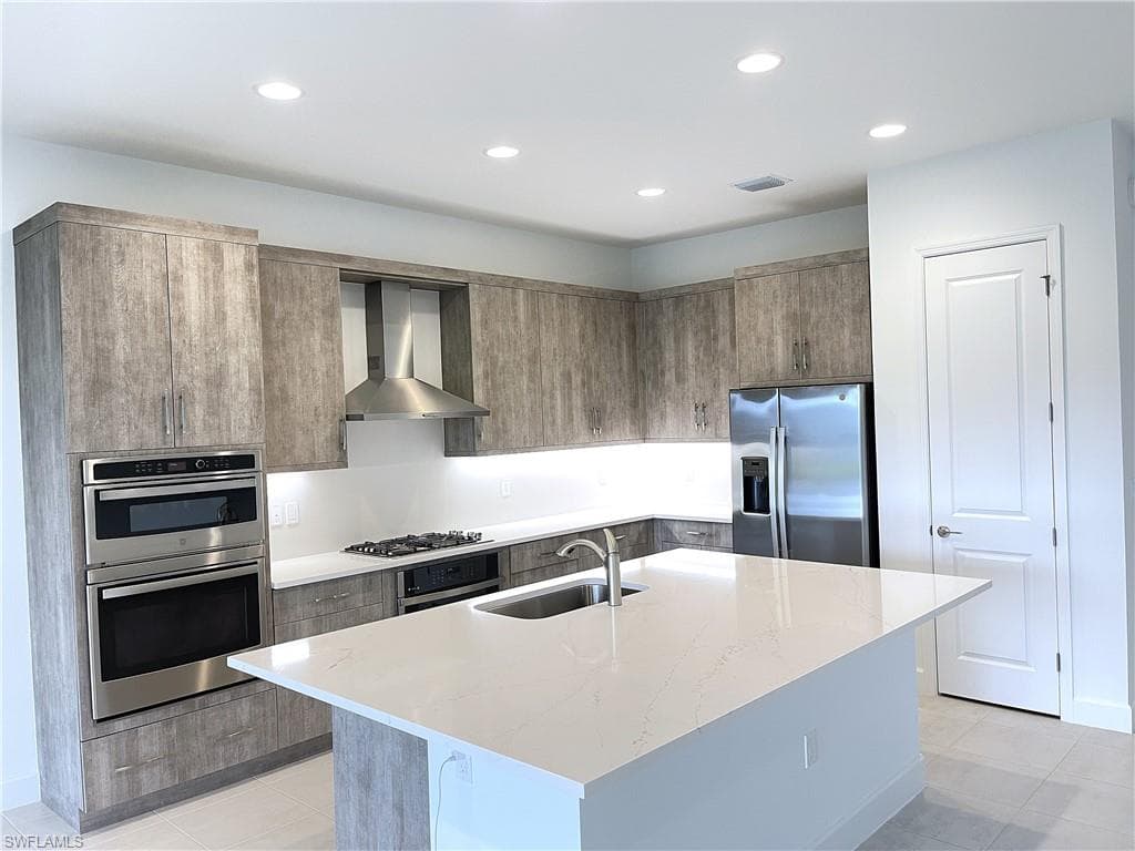 20909 Thistle Leaf LN ESTERO, FL 33928