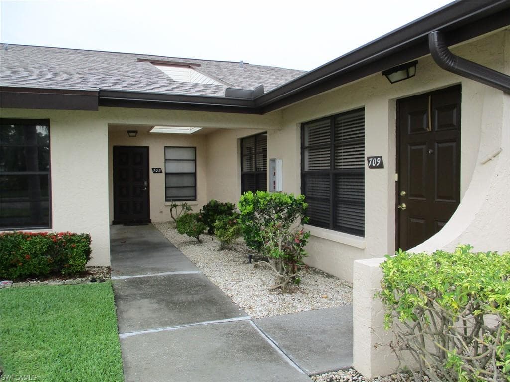3834 SE 11th PL 708 CAPE CORAL, FL 33904