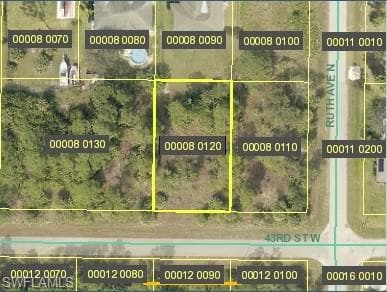 3302 43rd ST W LEHIGH ACRES, FL 33971