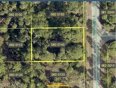 618 Locust AVE S LEHIGH ACRES, FL 33974