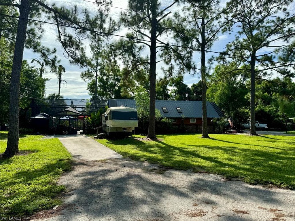 310 Rose BLVD NAPLES, FL 34119