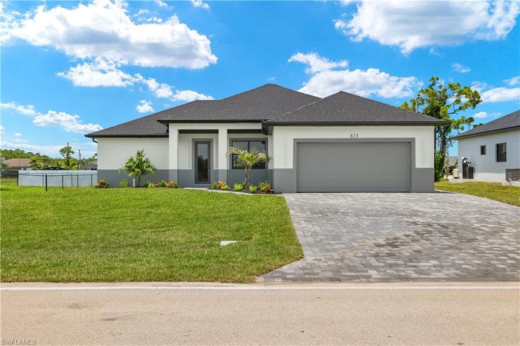 813 Jacaranda PKWY E E CAPE CORAL, FL 33909