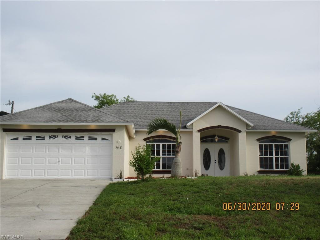 918 NE 13th ST CAPE CORAL, FL 33909