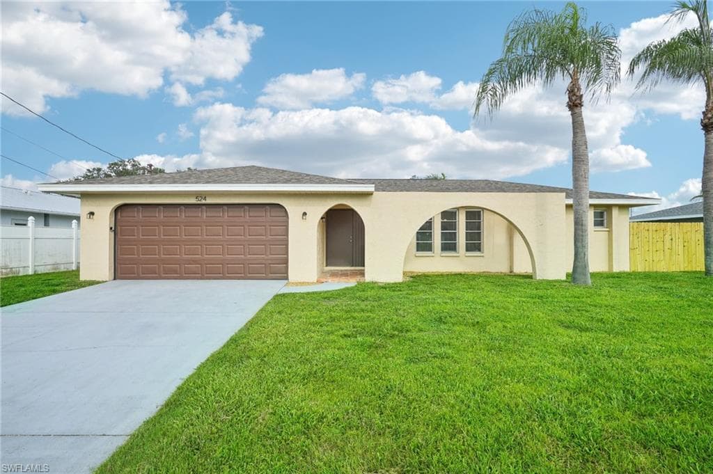 524 17th AVE CAPE CORAL, FL 33990