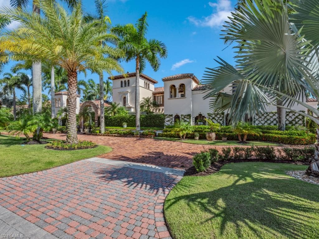 5019 Groveland TER NAPLES, FL 34119