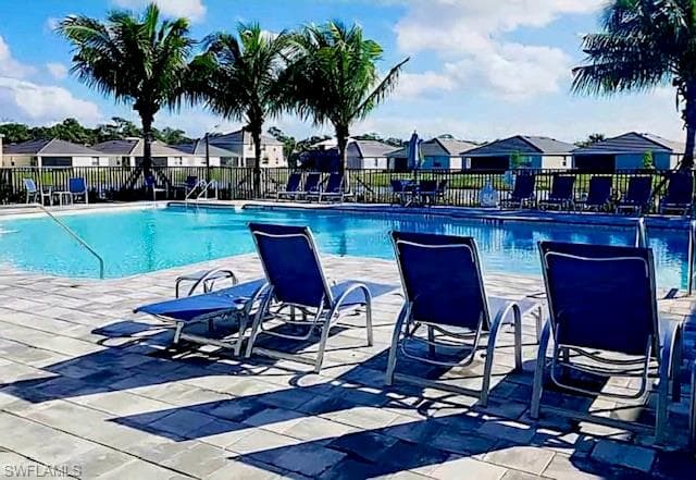 4212 lemongrass DR FORT MYERS, FL 33916
