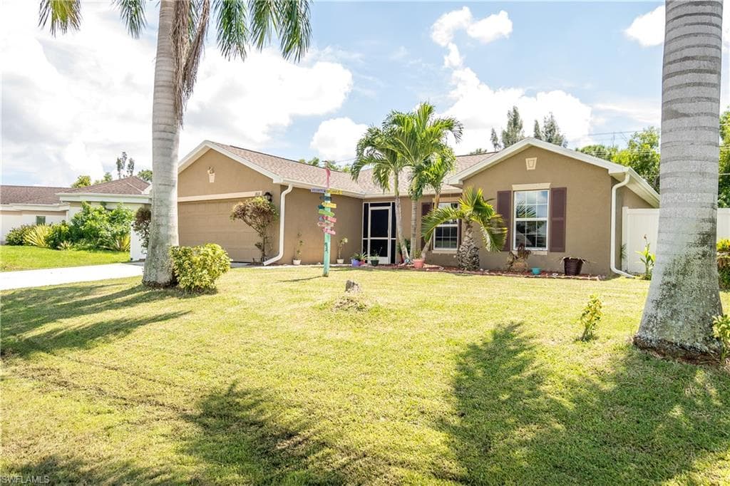 1812 SW 32nd ST CAPE CORAL, FL 33914
