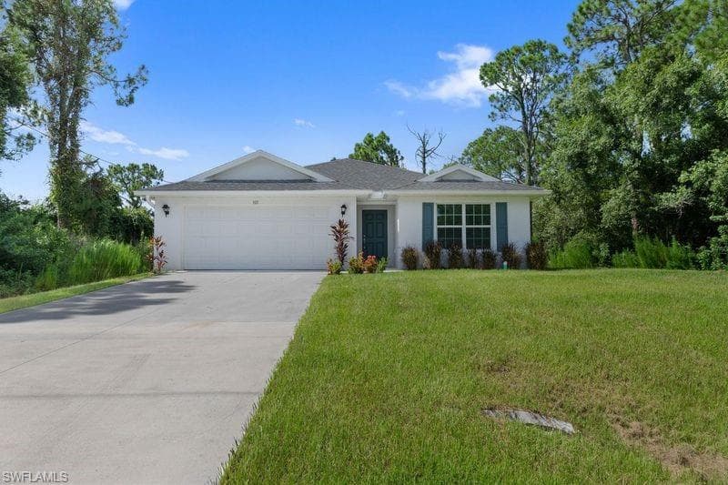 3111 48th ST W LEHIGH ACRES, FL 33971