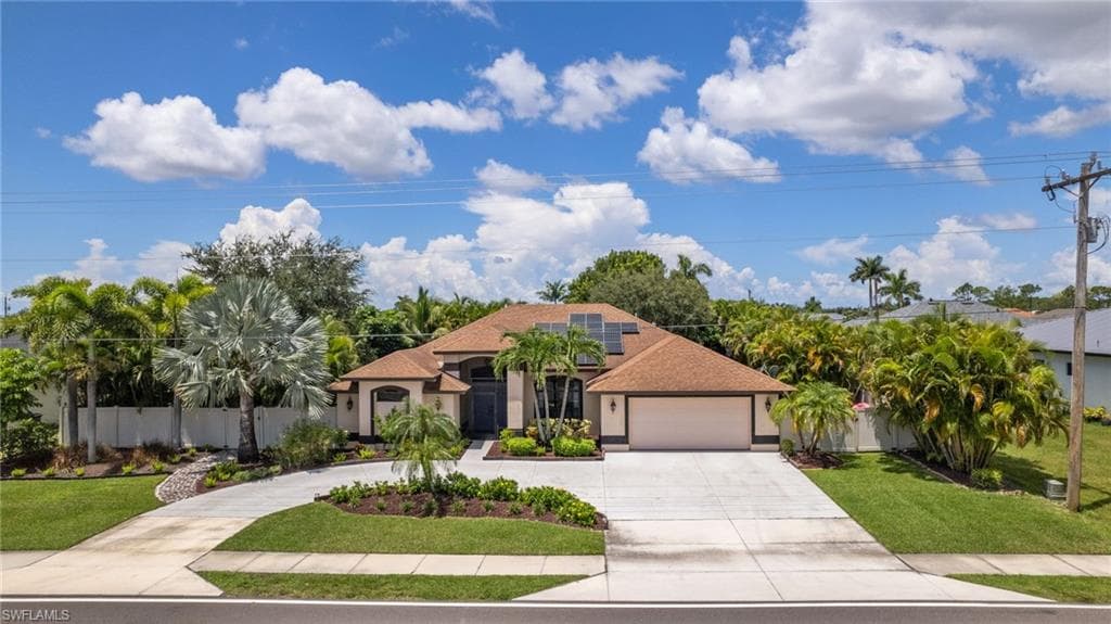 810 Nicholas PKWY W CAPE CORAL, FL 33991
