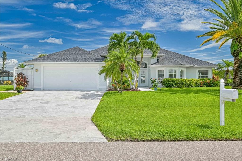 1313 21st LN CAPE CORAL, FL 33990