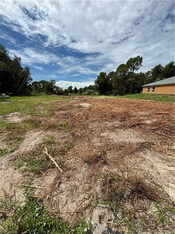 3205 28th ST SW LEHIGH ACRES, FL 33976