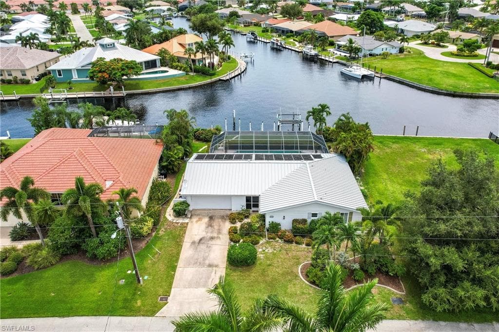 133 Crescent DR