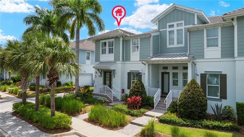 6560 Dominica DR 201 NAPLES, FL 34113