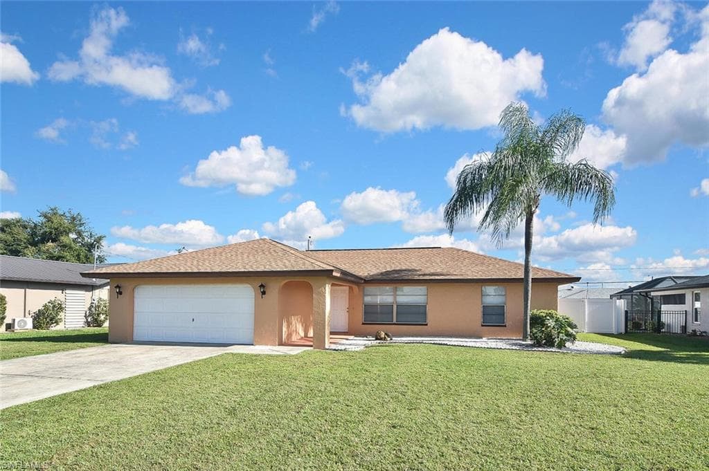 1305 SE 25th LN CAPE CORAL, FL 33904