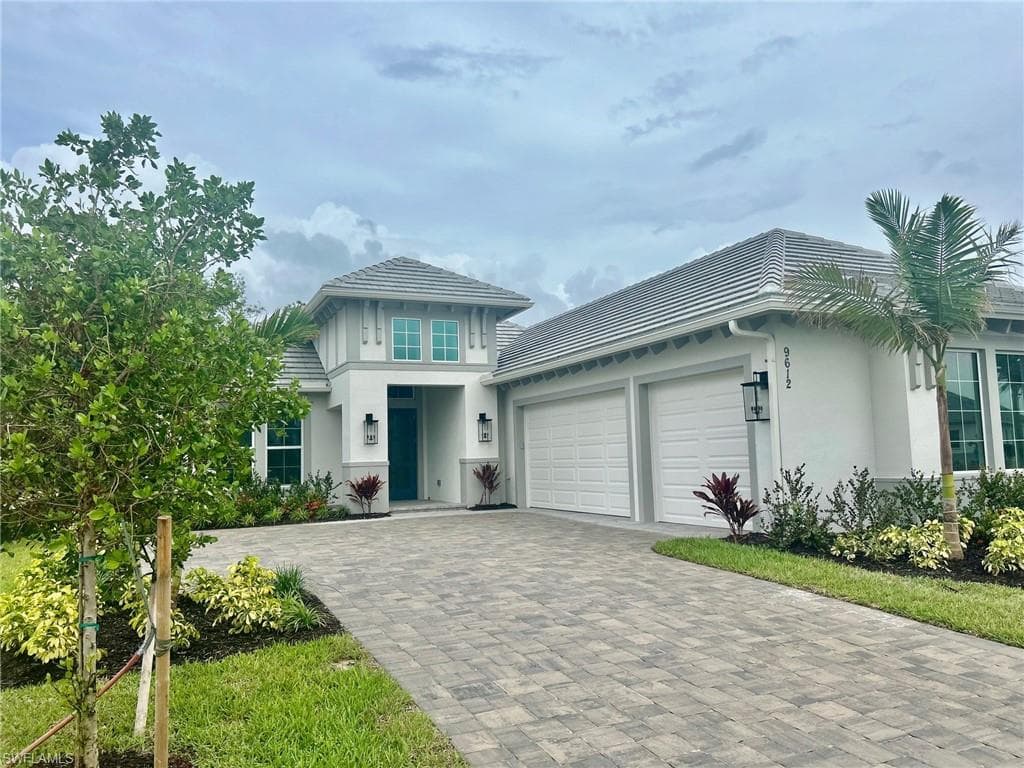 9612 Moonflower LN NAPLES, FL 34114