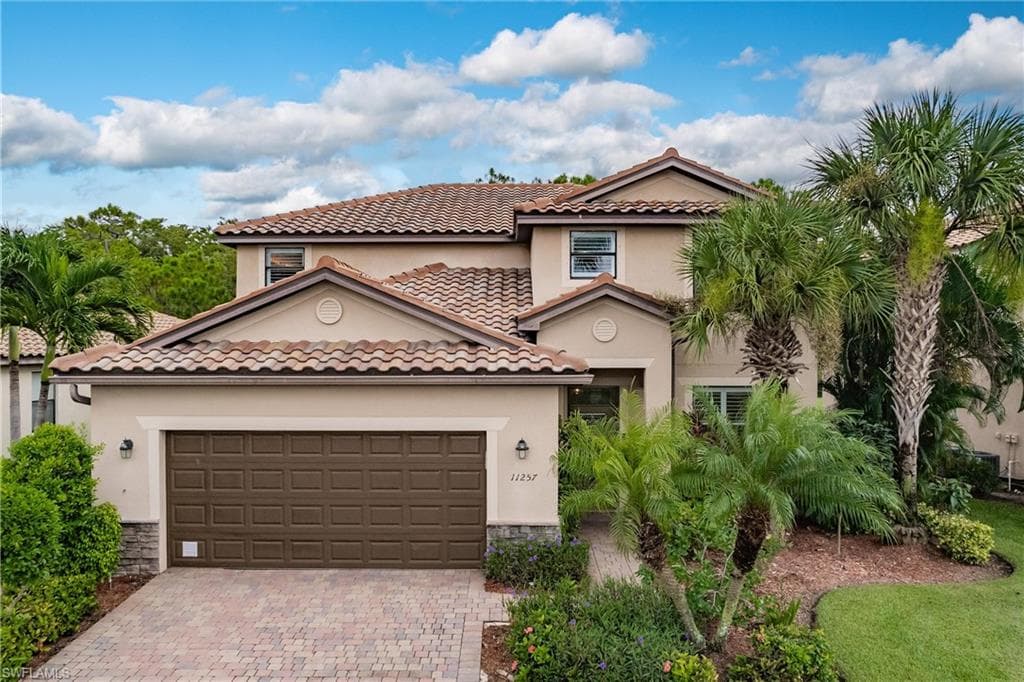 11257 Red Bluff LN FORT MYERS, FL 33912