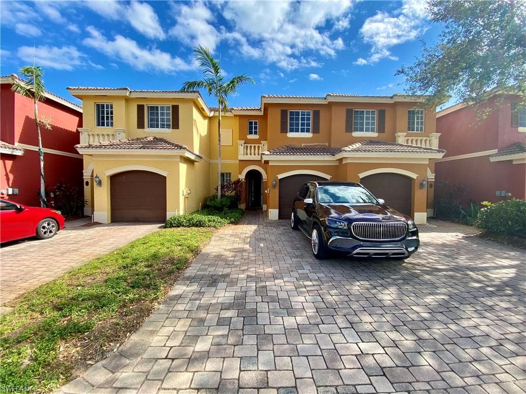10300 Olivewood WAY 69 ESTERO, FL 33928