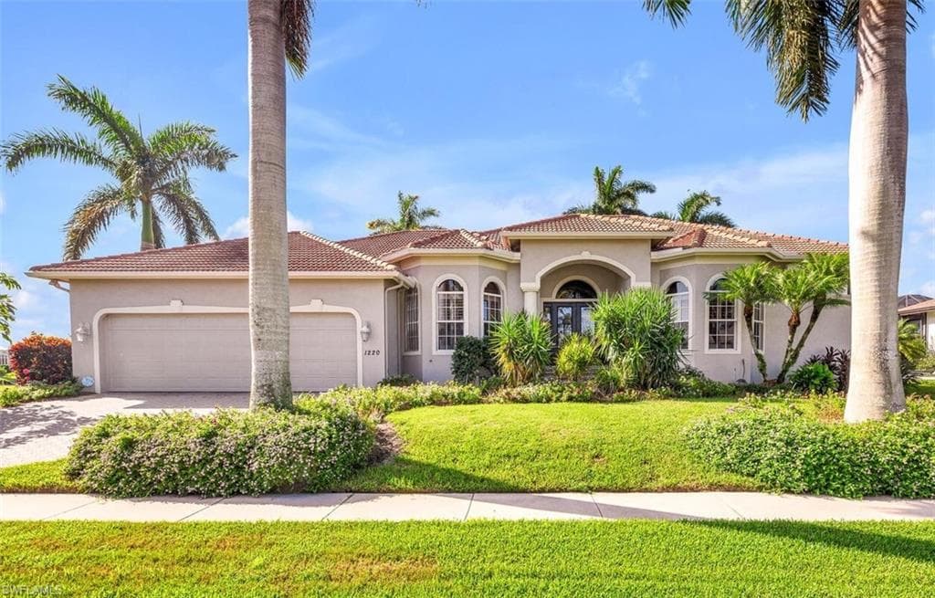 1220 Ember CT MARCO ISLAND, FL 34145