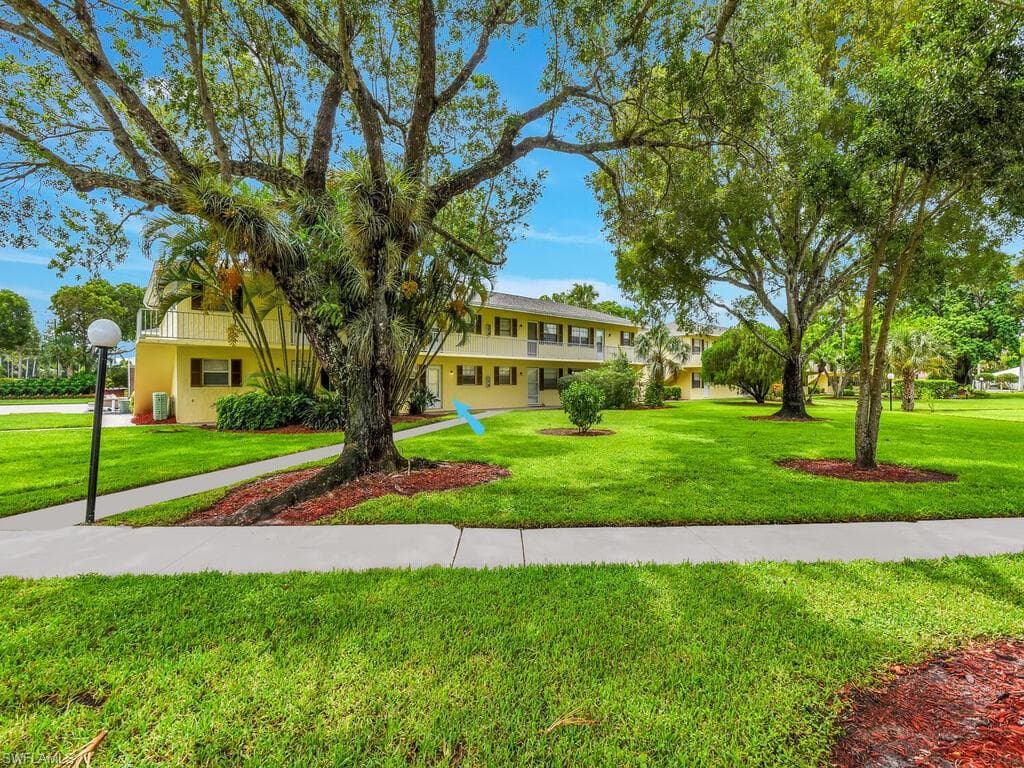 3325 Airport RD N H3 NAPLES, FL 34105
