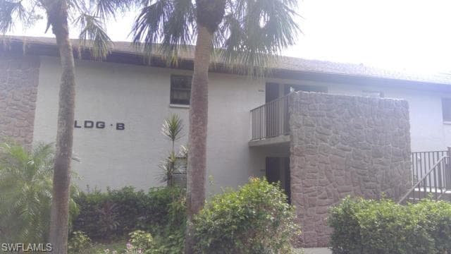 10 Beth Stacey BLVD 104 LEHIGH ACRES, FL 33936