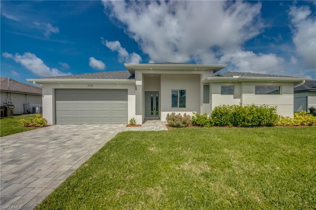 4118 SW 8th PL CAPE CORAL, FL 33914