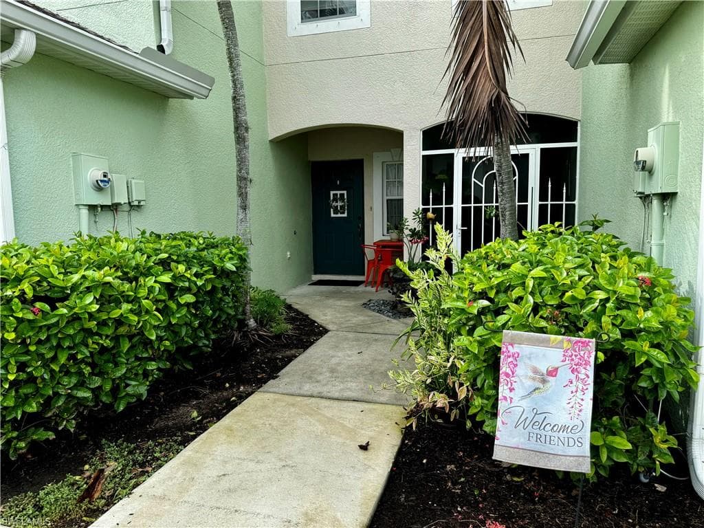 3619 Pine Oak CIR 106 FORT MYERS, FL 33916