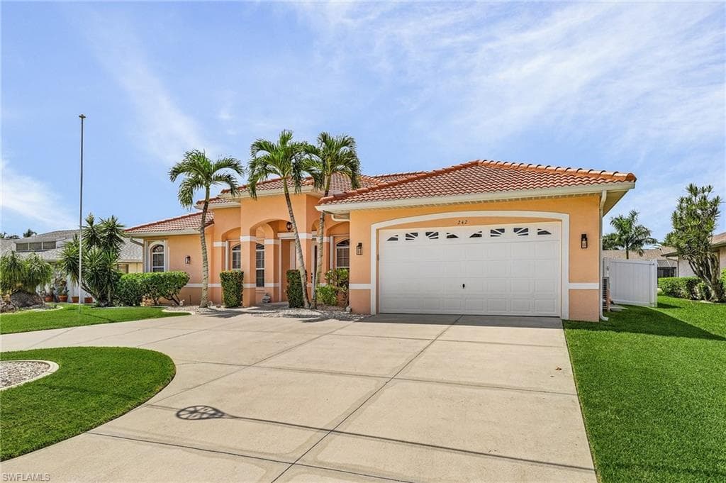 242 SW 45th ST CAPE CORAL, FL 33914