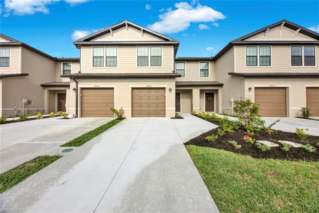 14240 Oviedo PL FORT MYERS, FL 33905