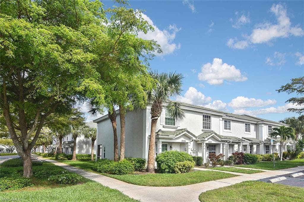 10100 Poppy Hill DR