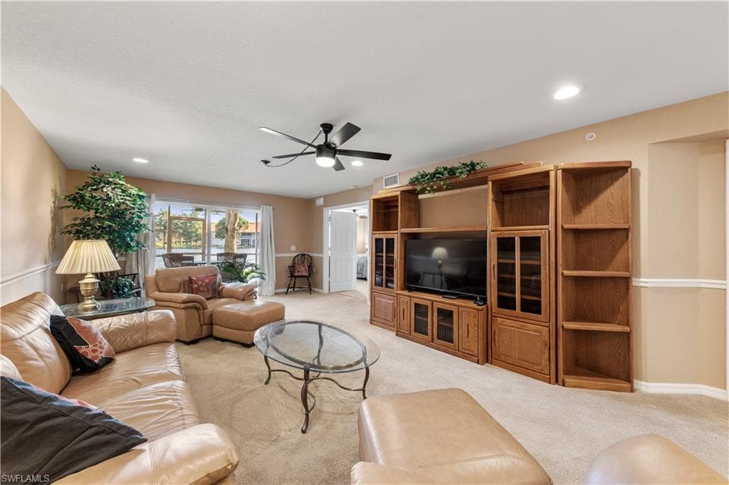 9601 Rosewood Pointe TER 106 BONITA SPRINGS, FL 34135