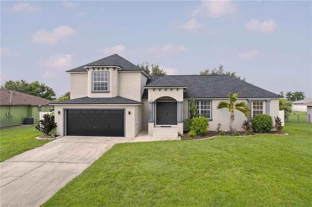 210 NE 9th CT CAPE CORAL, FL 33909