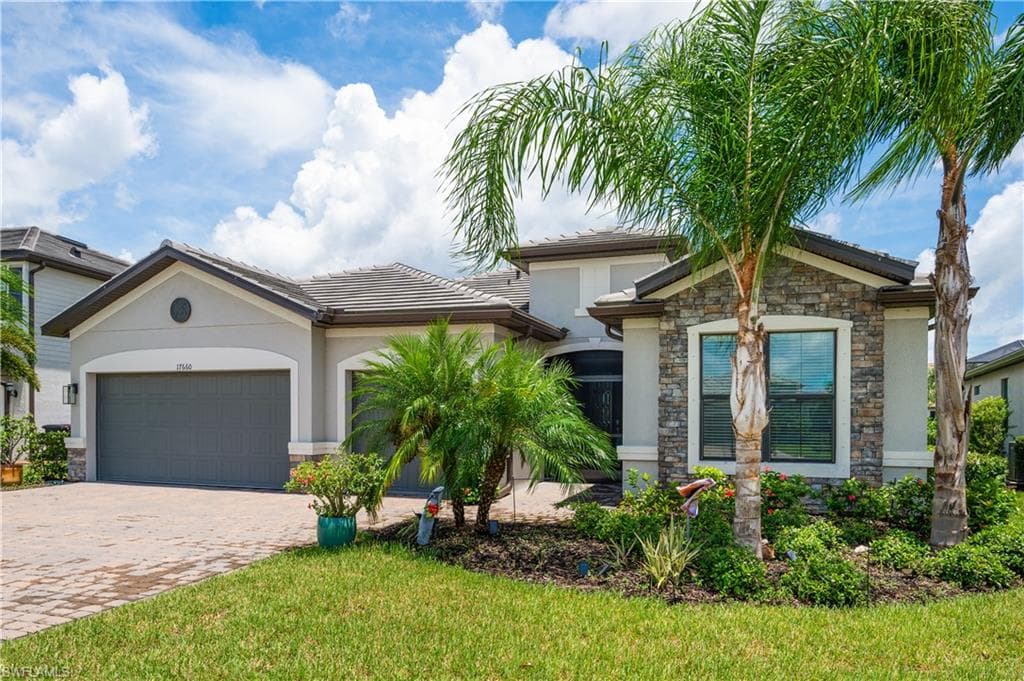17660 Kinzie LN ESTERO, FL 33928
