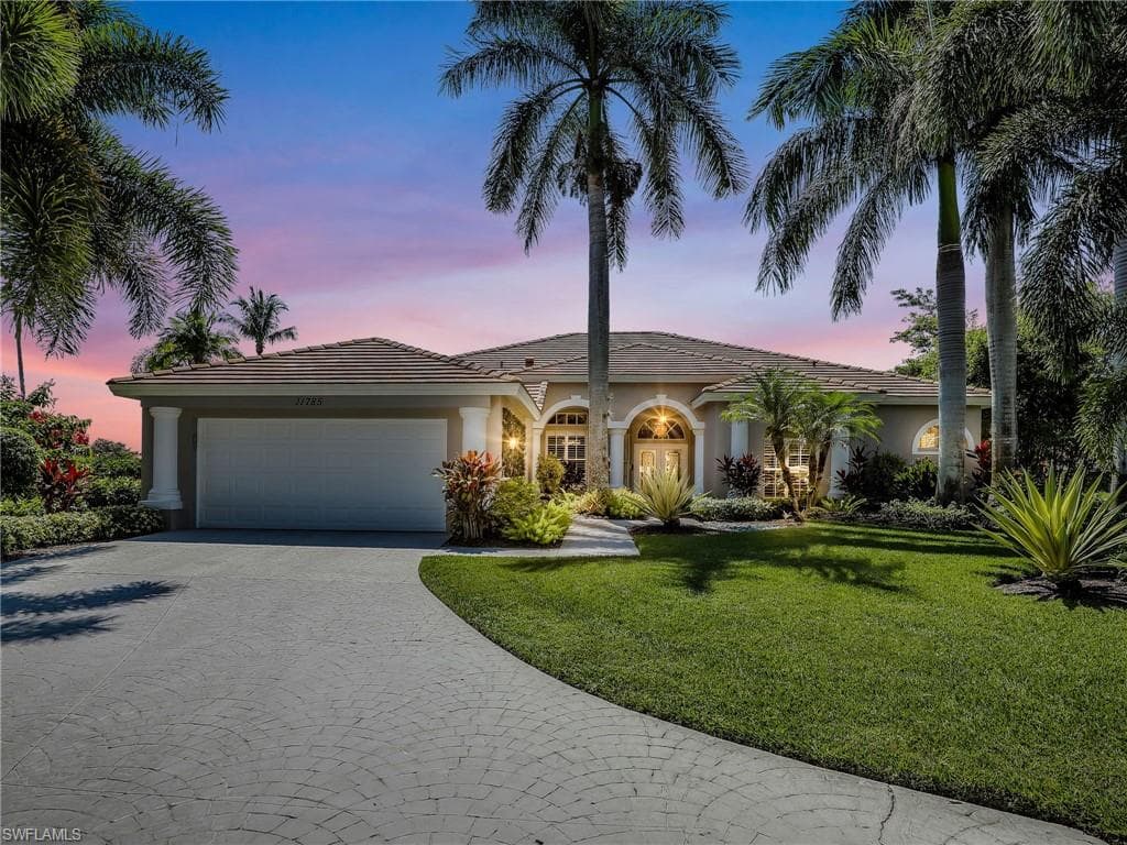 11785 Warbler CT NAPLES, FL 34119
