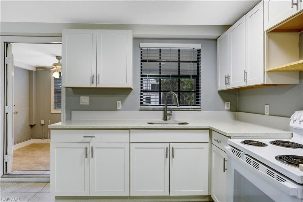 726 Park AVE NAPLES, FL 34110
