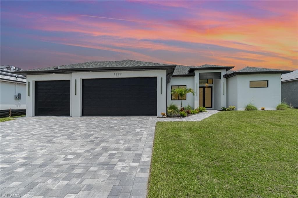 1227 SW 28th TER CAPE CORAL, FL 33914