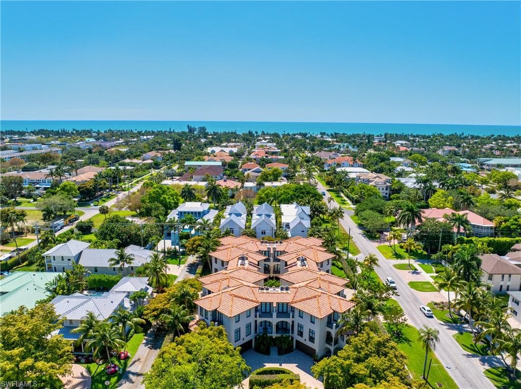 680 10th AVE S C1 NAPLES, FL 34102
