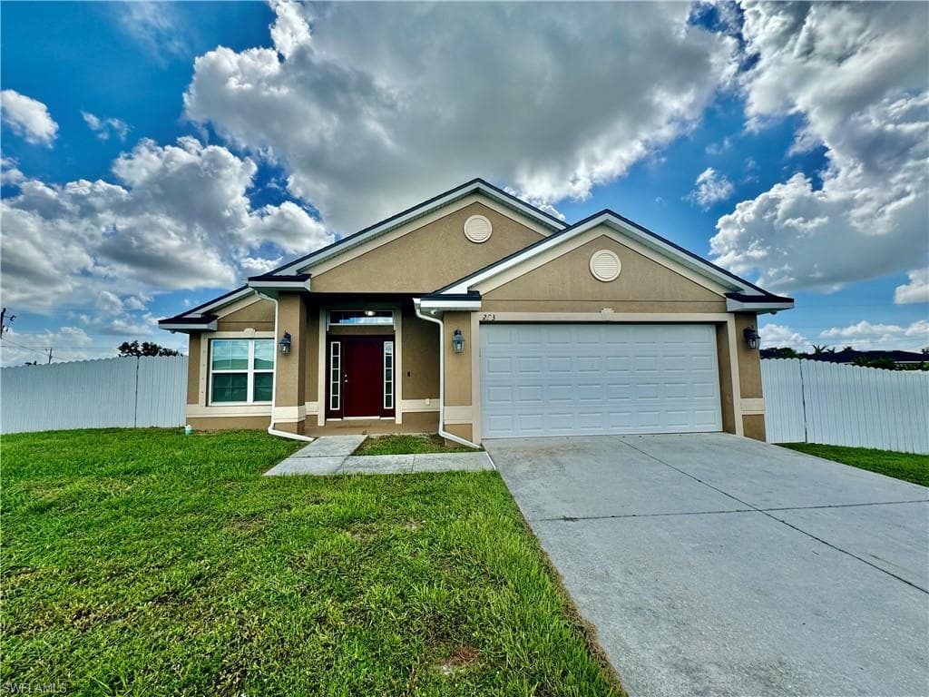 2103 NE 4th PL CAPE CORAL, FL 33909