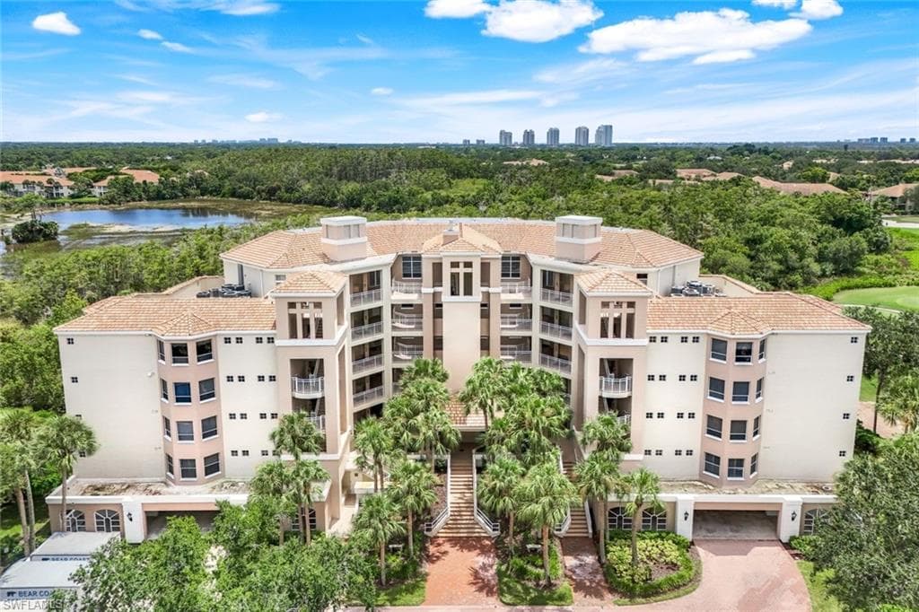 24330 Sandpiper Isle Way WAY 104 BONITA SPRINGS, FL 34134