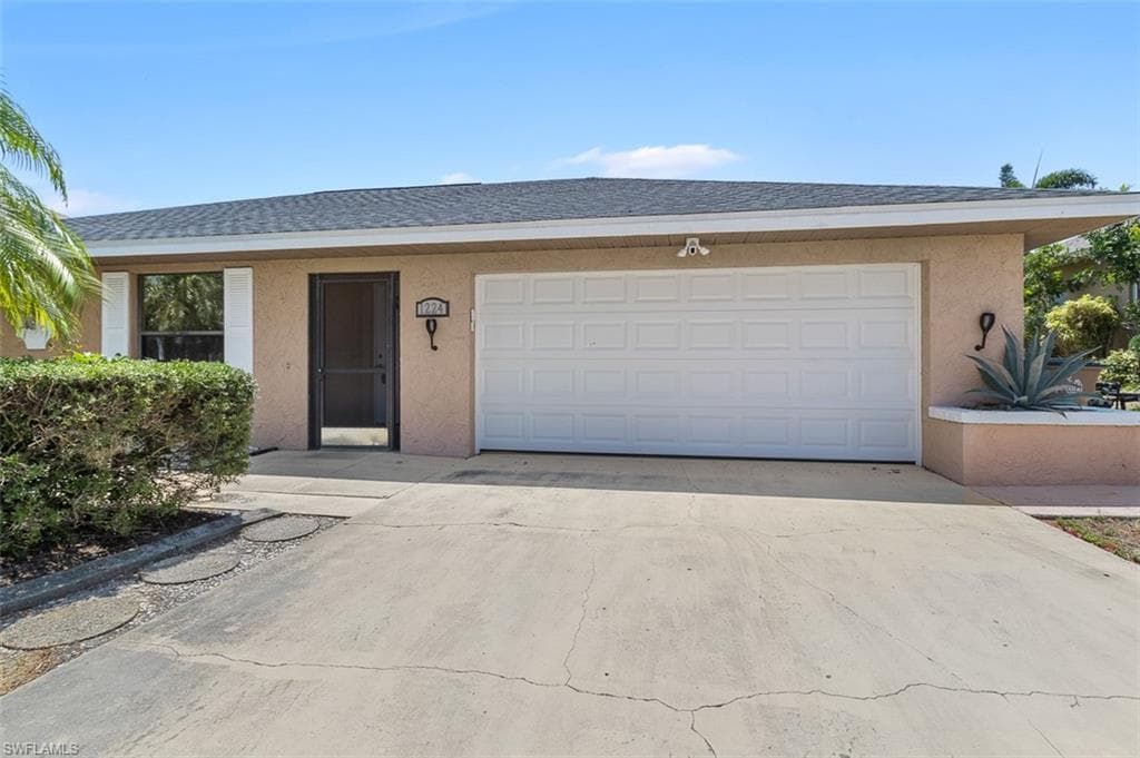 1224 NE 4th PL CAPE CORAL, FL 33909