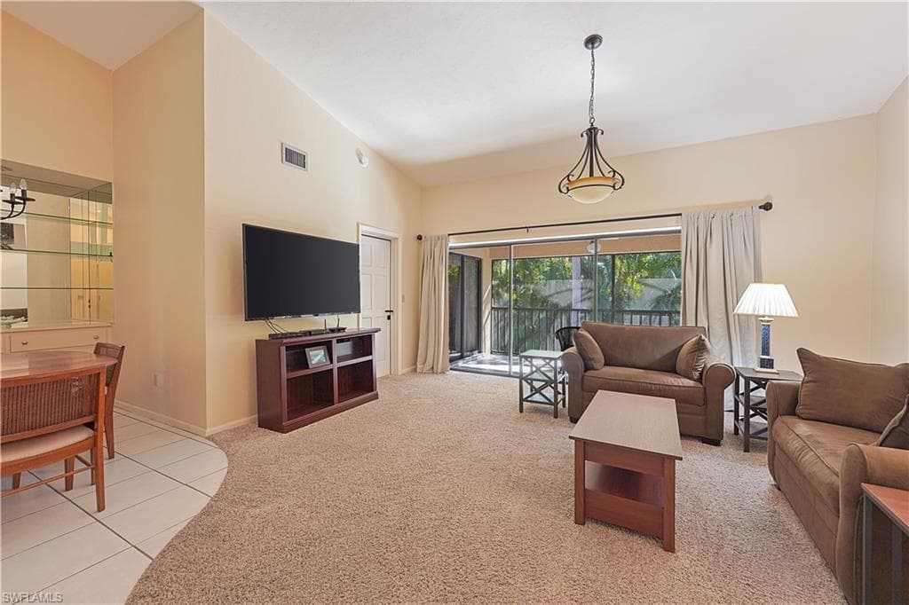 7116 Lakeridge CT 205 FORT MYERS, FL 33907