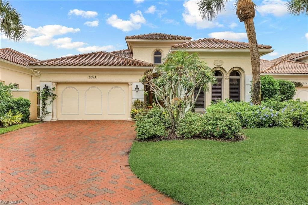 9013 Terranova DR NAPLES, FL 34109