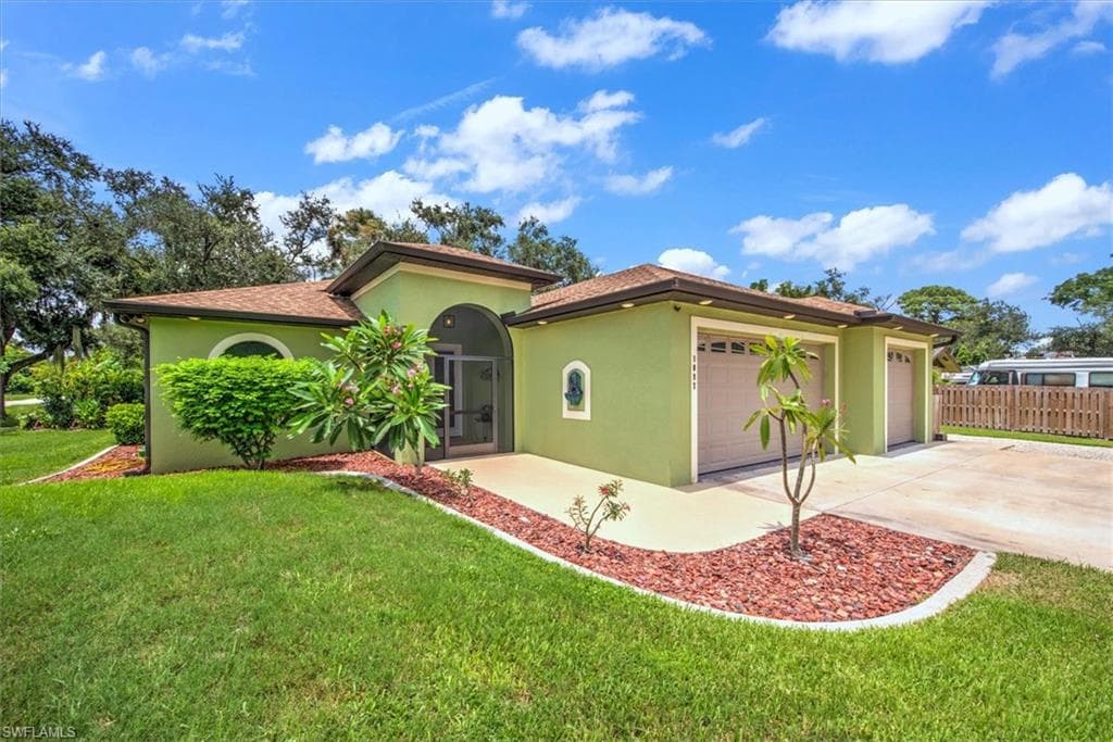 1897 Stevenson RD NORTH FORT MYERS, FL 33917