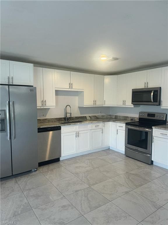 4206 Santa Barbara BLVD 4204 CAPE CORAL, FL 33914