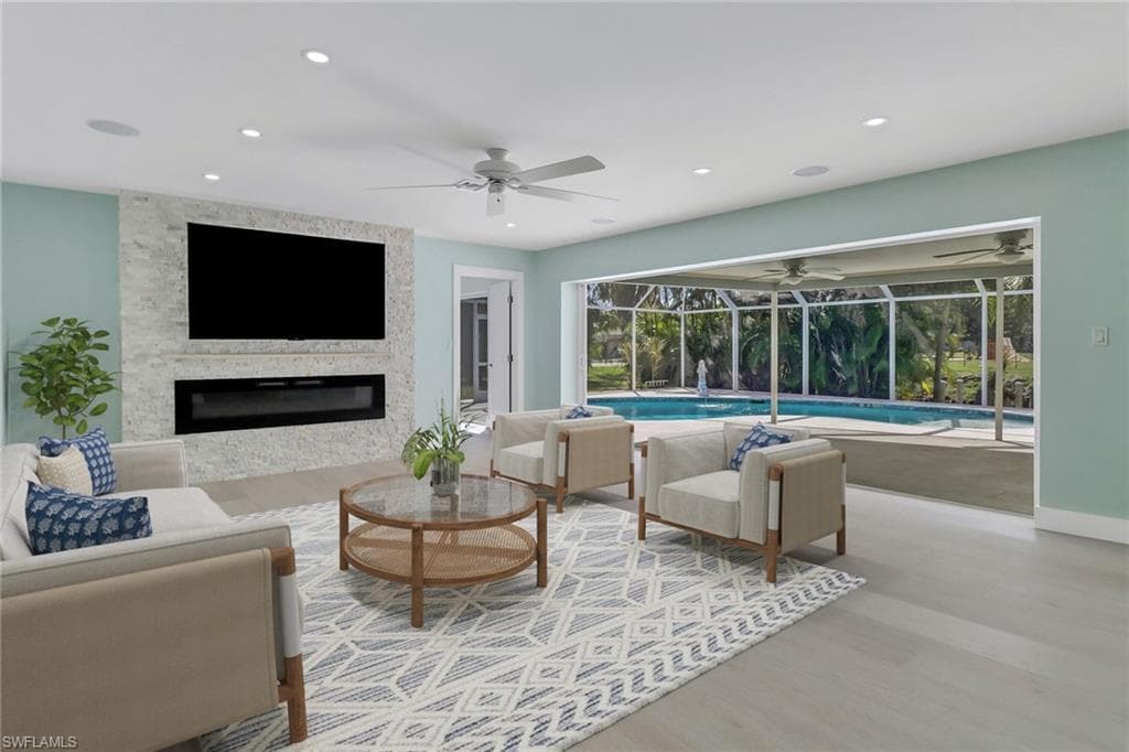 2600 Longboat DR NAPLES, FL 34104
